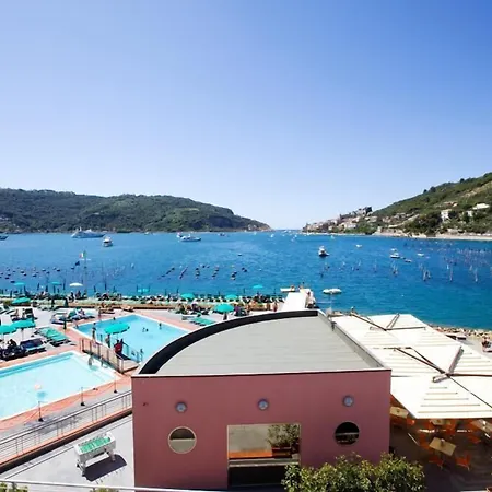 Hotel Le Terrazze 3*