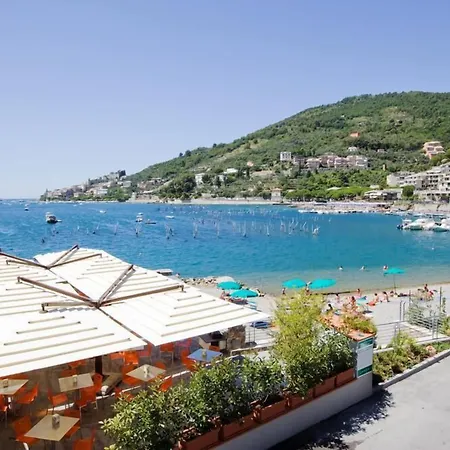 Le Terrazze Hotell